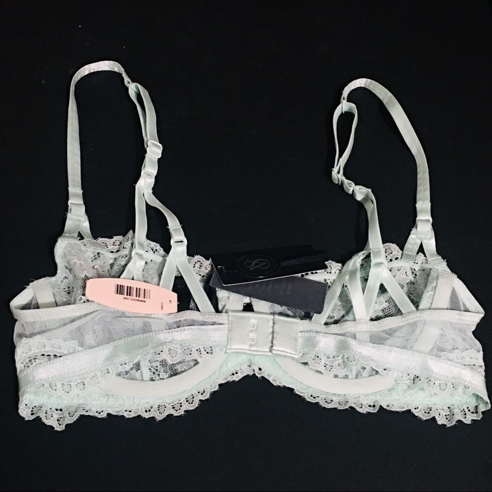 VS Designer Collection Unlined Demi Bra 34B - Picture 4 of 5